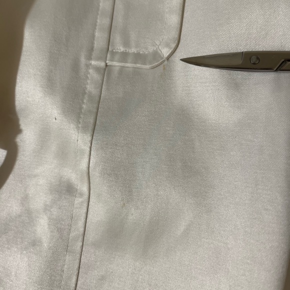 Bebe Off White Satin Trench Coat - Picture 8 of 12